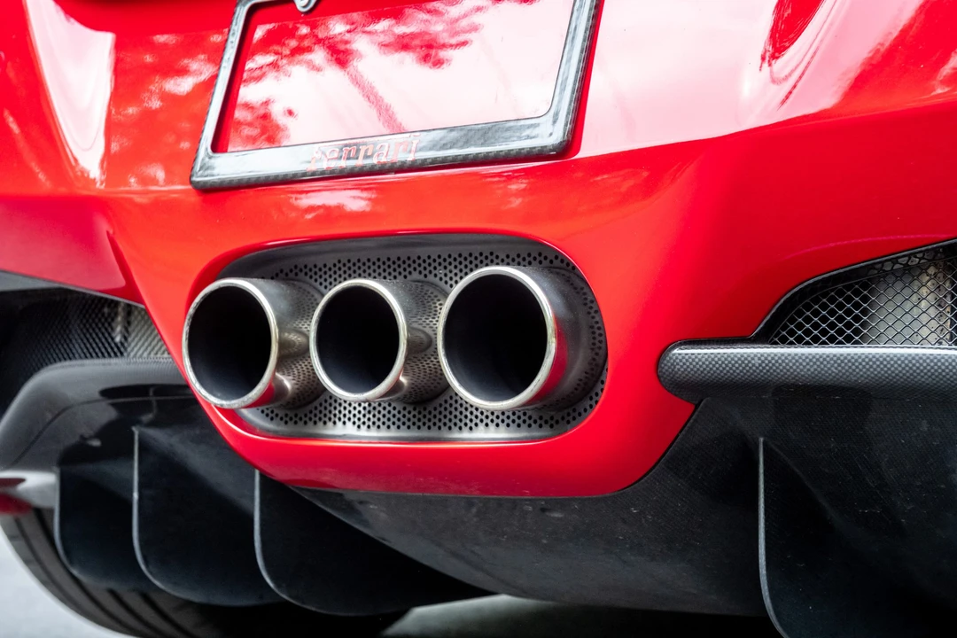 2013 Ferrari 458 Spider - Image 26 of 31