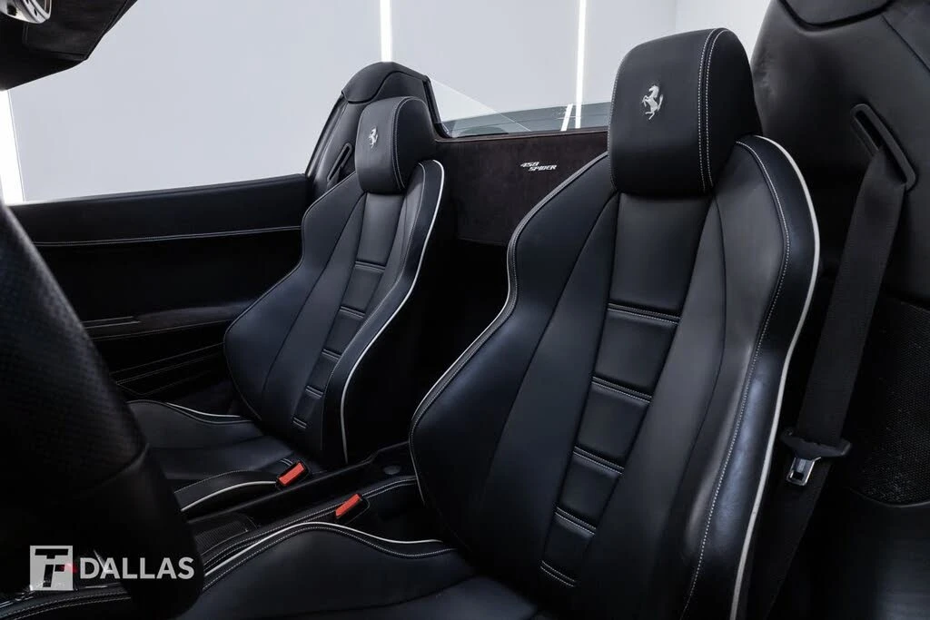 2013 Ferrari 458 Spider - Image 3 of 4