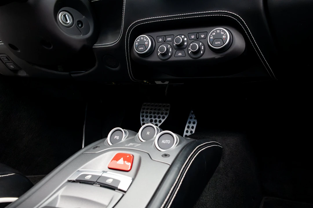 2013 Ferrari 458 Spider - Image 15 of 17