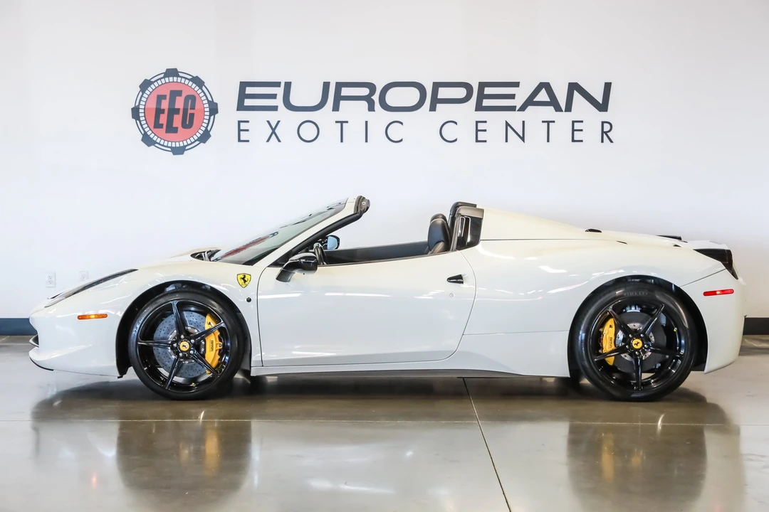 2013 Ferrari 458 Spider - Image 8 of 31