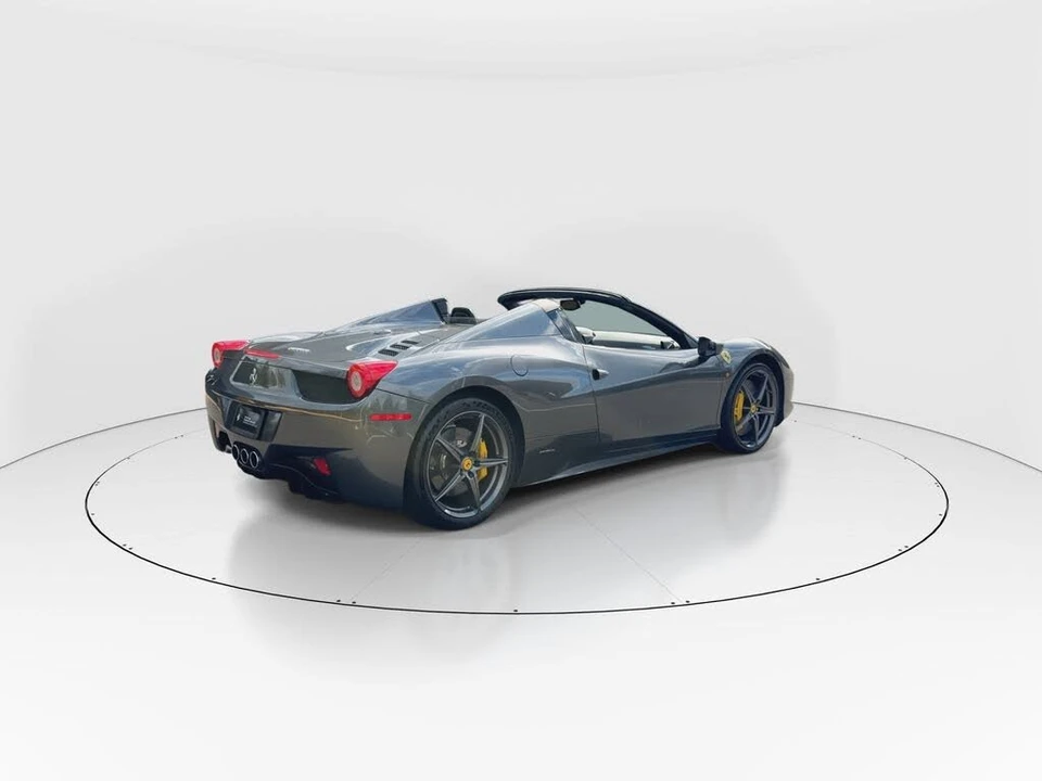 2013 Ferrari 458 Spider - Image 8 of 28