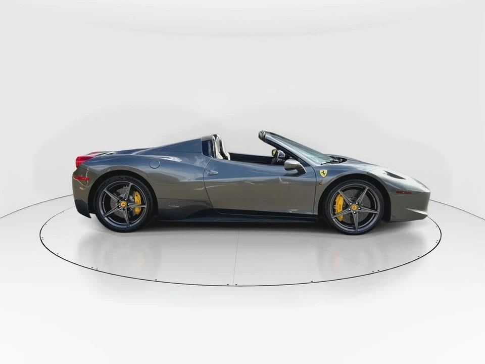 2013 Ferrari 458 Spider - Image 9 of 28