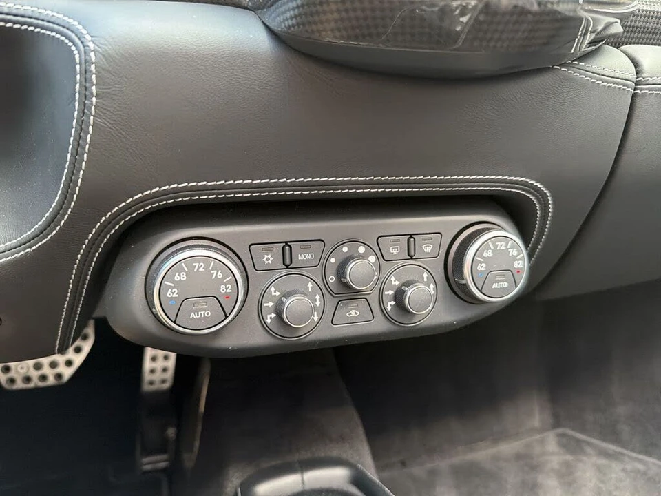 2013 Ferrari 458 Spider - Image 16 of 28