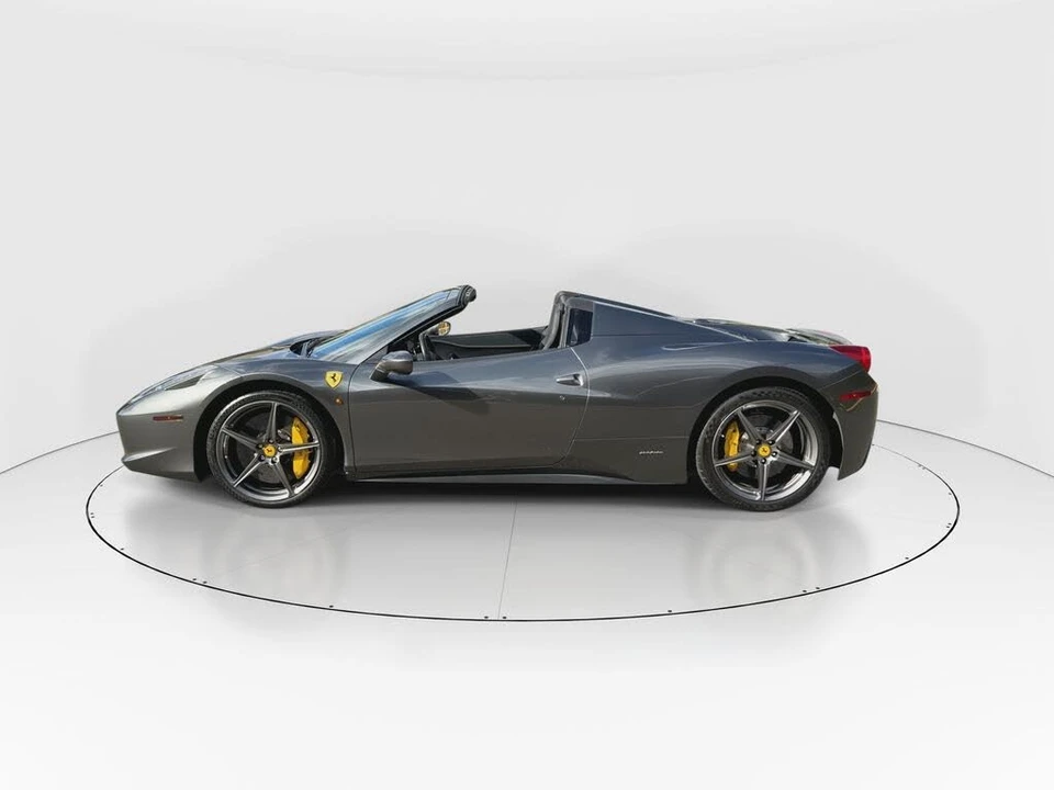 2013 Ferrari 458 Spider - Image 5 of 28