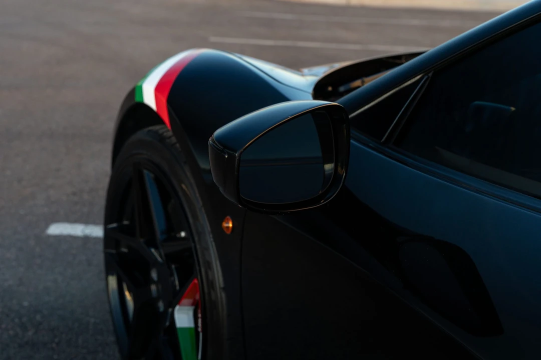 2013 Ferrari 458 Spider - Image 28 of 31