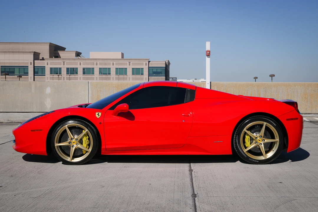 2013 Ferrari 458 Spider - Image 2 of 31