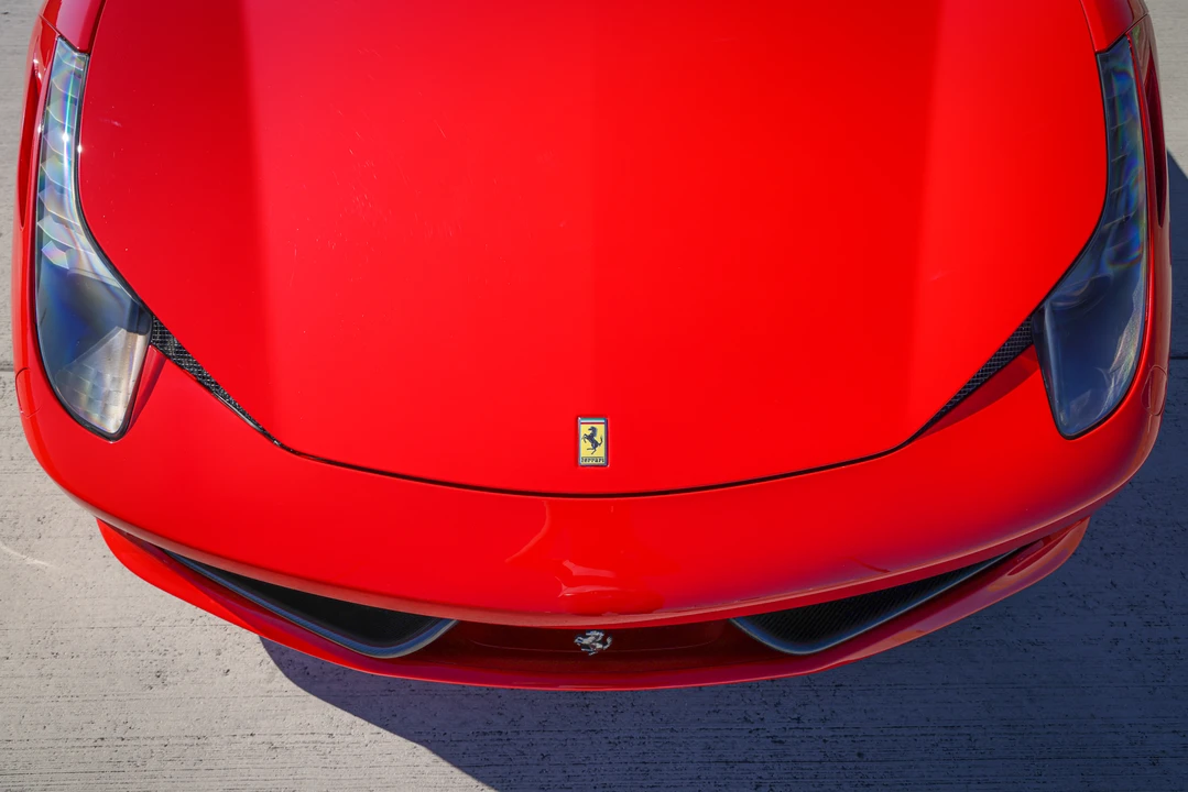 2013 Ferrari 458 Spider - Image 25 of 31