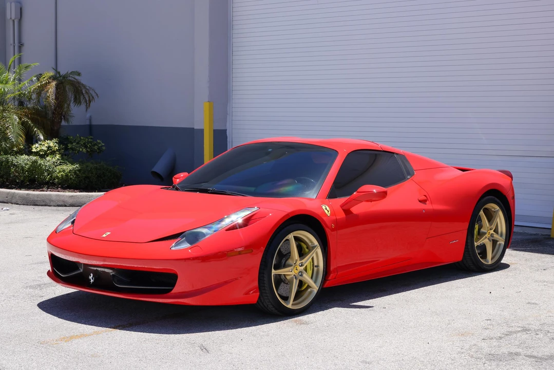 2013 Ferrari 458 Spider - Image 10 of 31