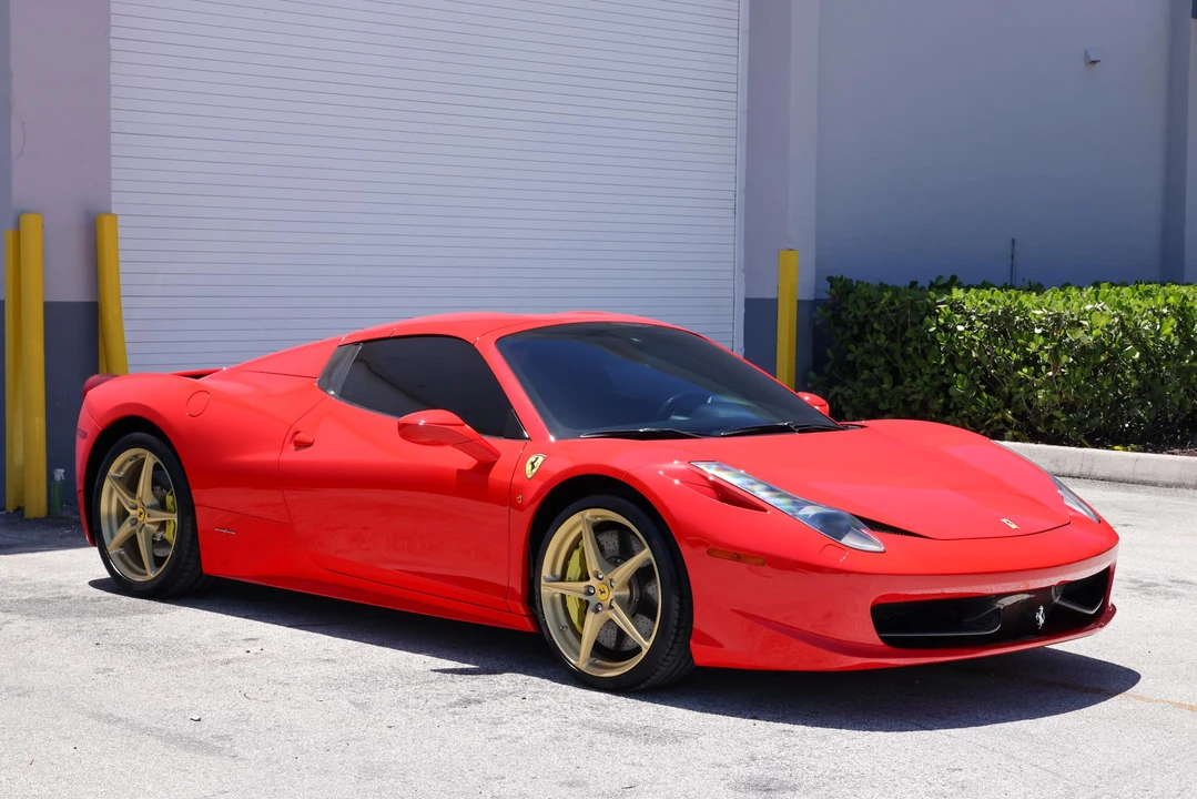2013 Ferrari 458 Spider - Image 26 of 31