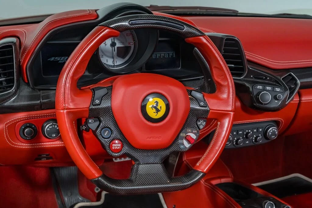 2013 Ferrari 458 Spider - Image 29 of 31