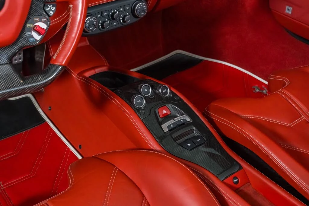 2013 Ferrari 458 Spider - Image 30 of 31