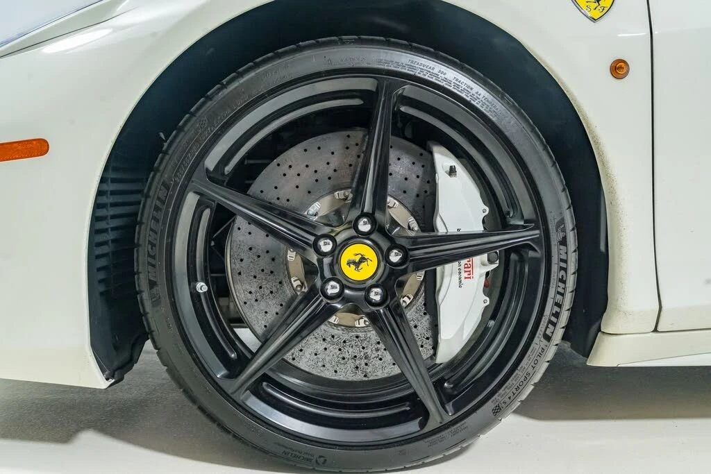 2013 Ferrari 458 Spider - Image 22 of 31