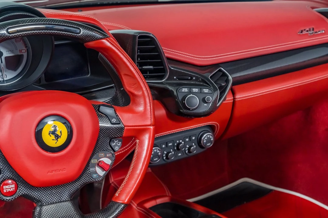 2013 Ferrari 458 Spider - Image 31 of 31