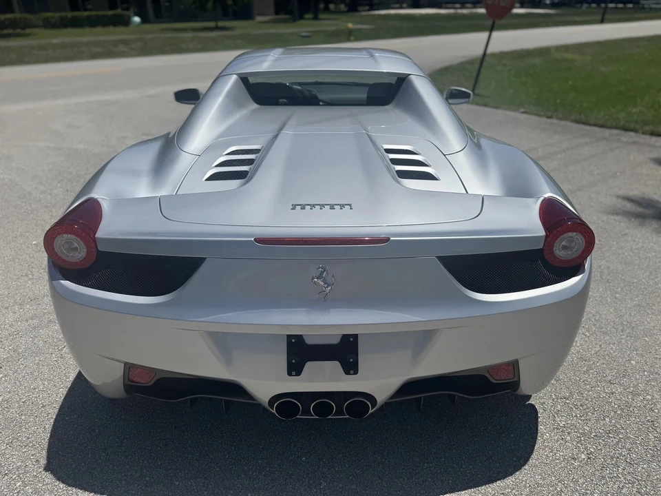 2013 Ferrari 458 Spider - Image 13 of 31