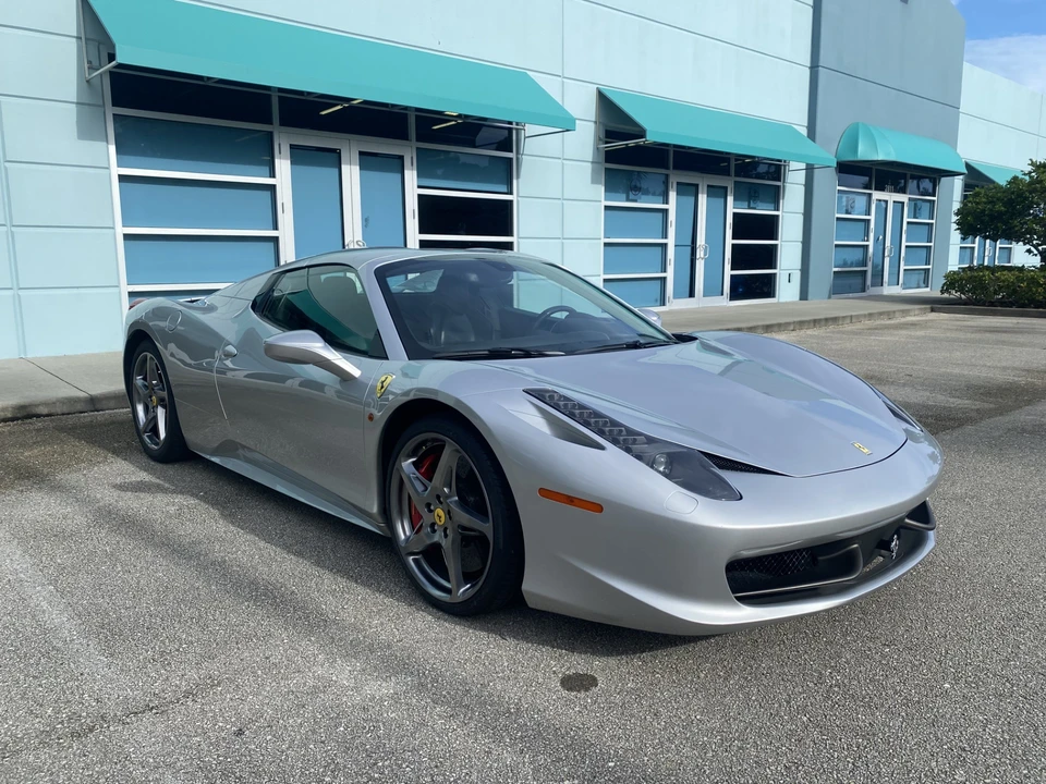 2013 Ferrari 458 Spider - Image 7 of 31