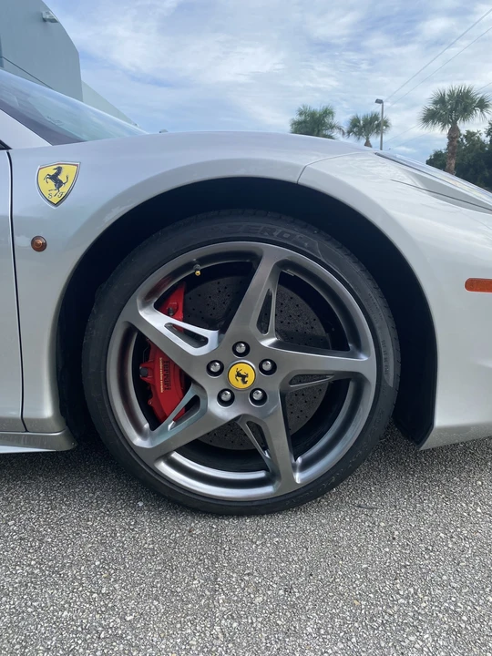 2013 Ferrari 458 Spider - Image 23 of 31
