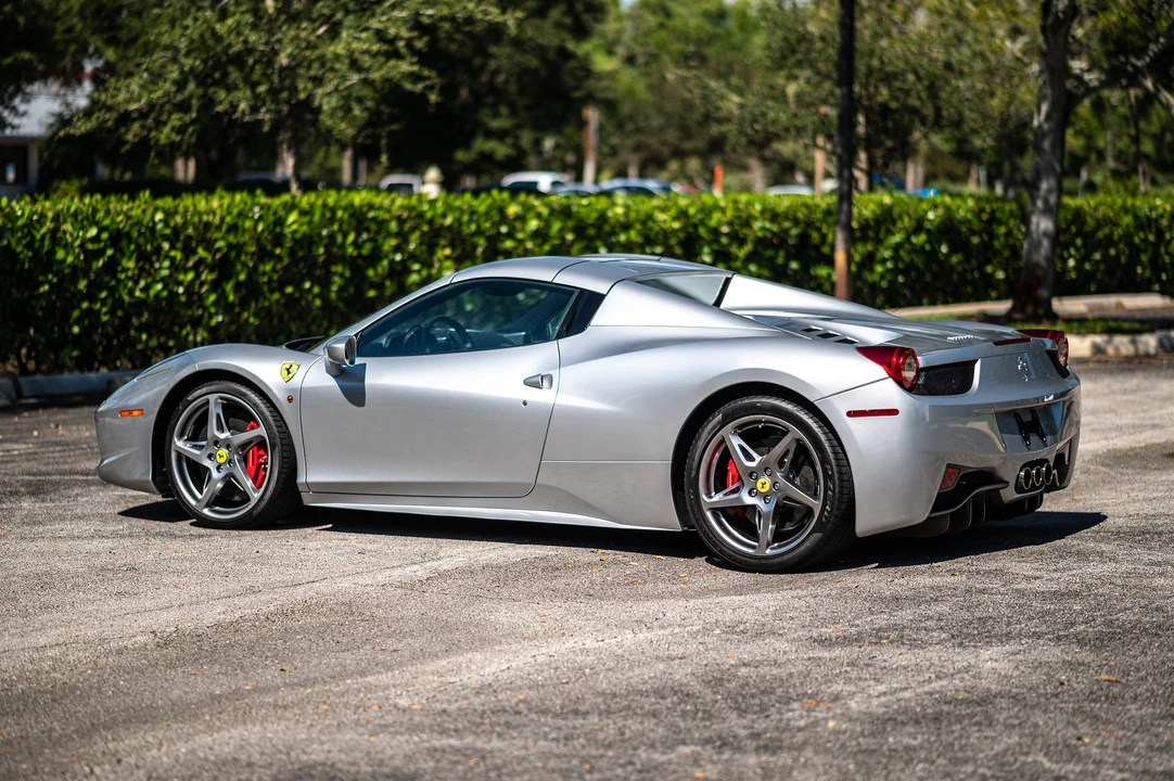 2013 Ferrari 458 Spider - Image 21 of 31
