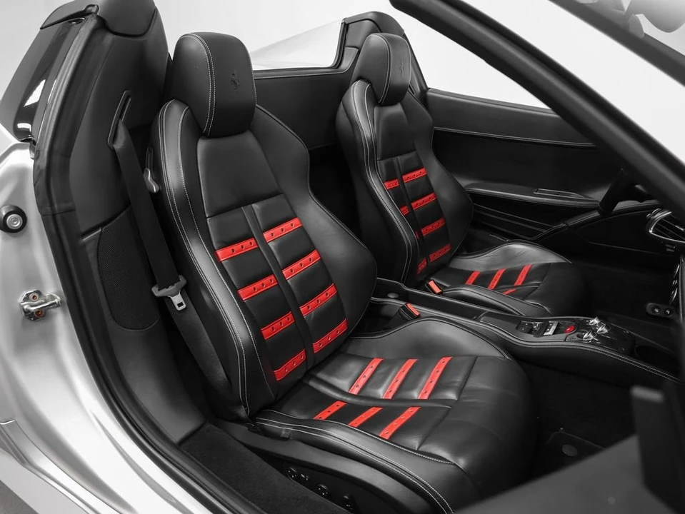 2013 Ferrari 458 Spider - Image 19 of 31
