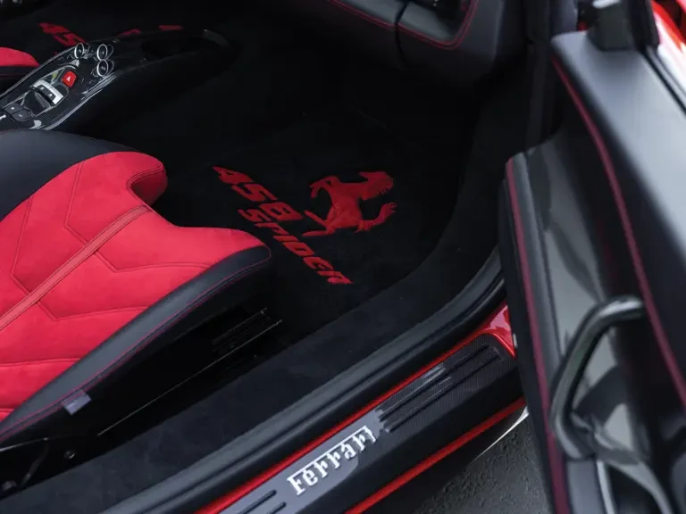 2013 Ferrari 458 Spider - Image 20 of 31