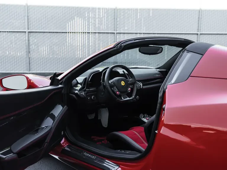 2013 Ferrari 458 Spider - Image 5 of 31