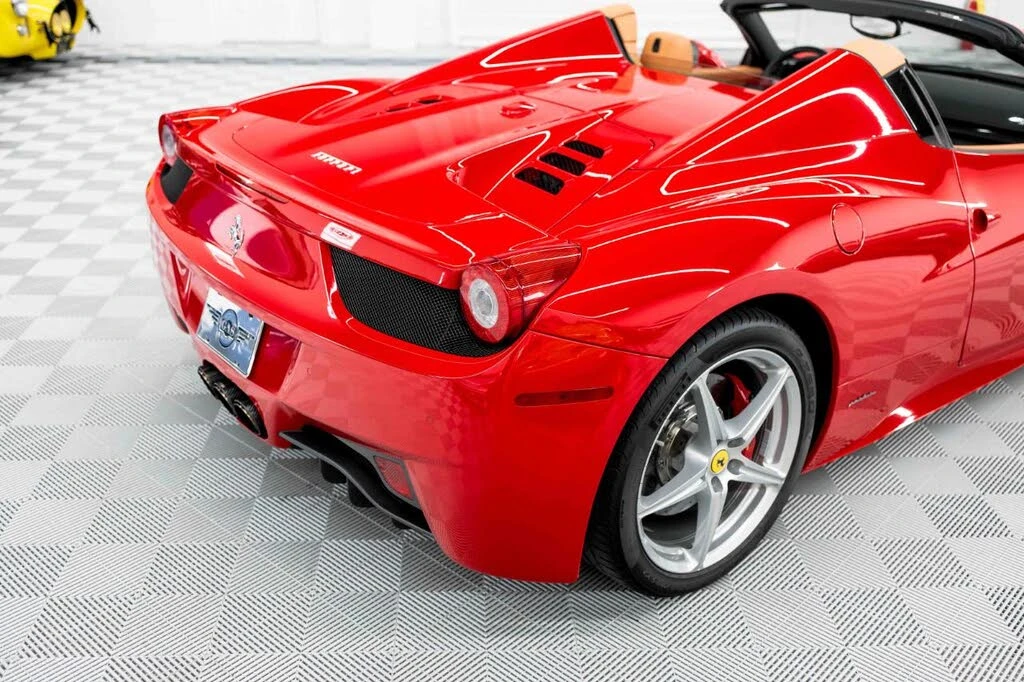 2013 Ferrari 458 Spider - Image 29 of 31