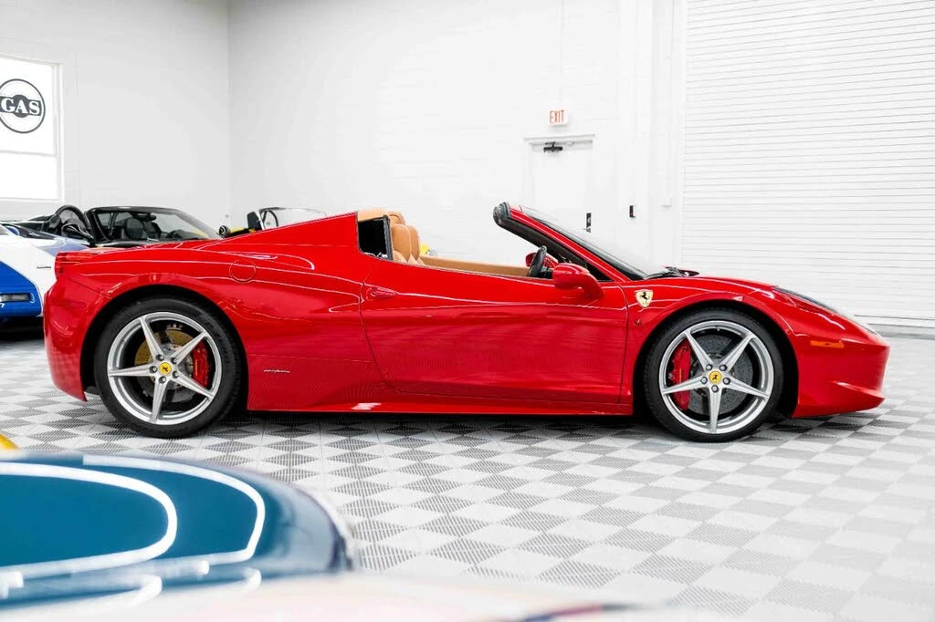 2013 Ferrari 458 Spider - Image 7 of 31