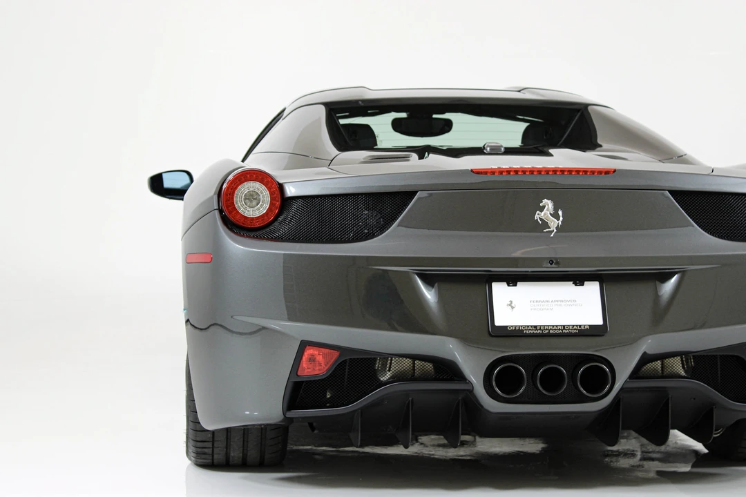2013 Ferrari 458 Spider - Image 26 of 31