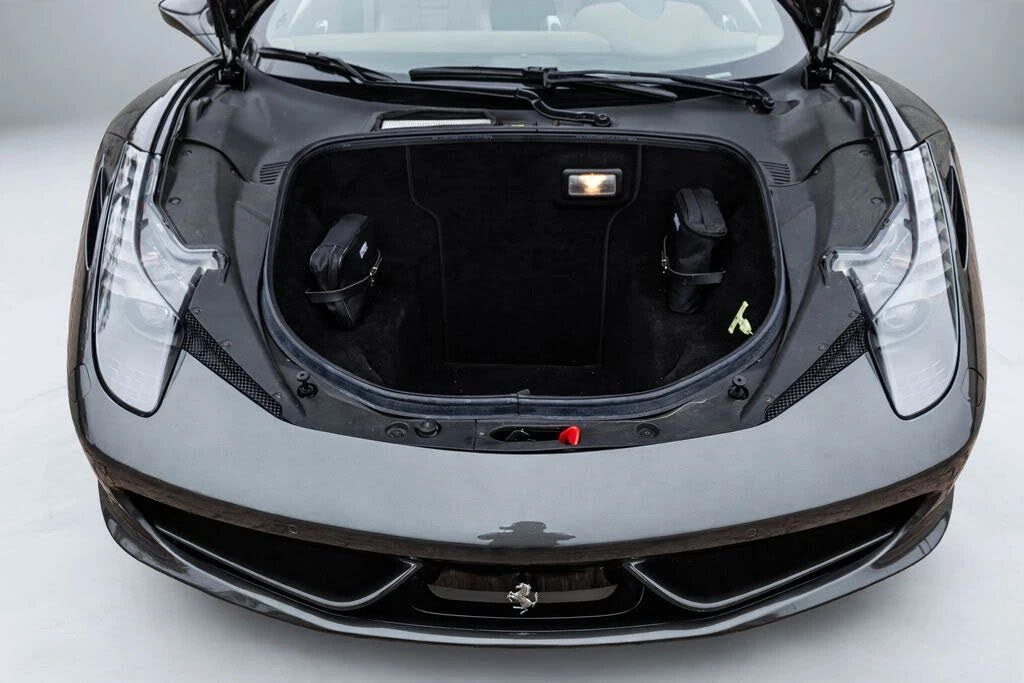 2013 Ferrari 458 Spider - Image 13 of 31