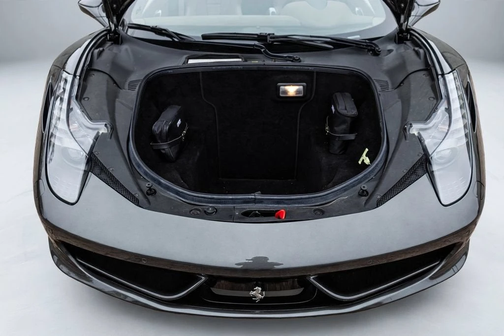 2013 Ferrari 458 Spider - Image 13 of 31