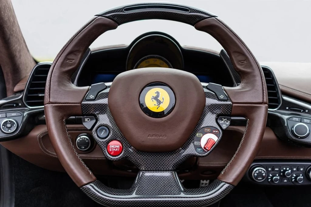 2013 Ferrari 458 Spider - Image 4 of 31