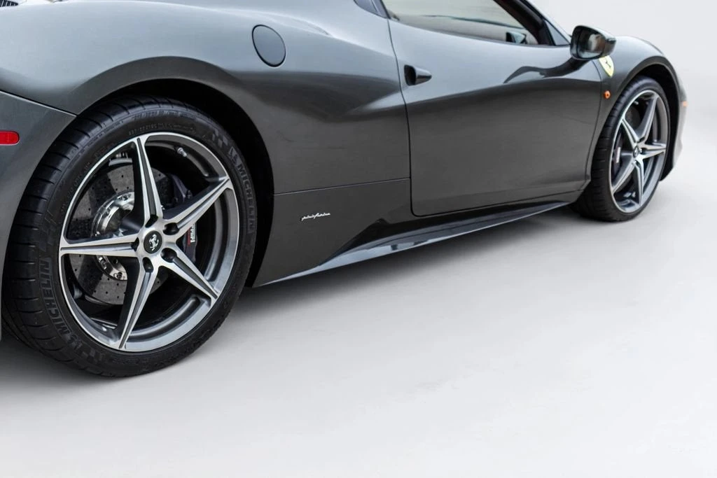 2013 Ferrari 458 Spider - Image 20 of 31