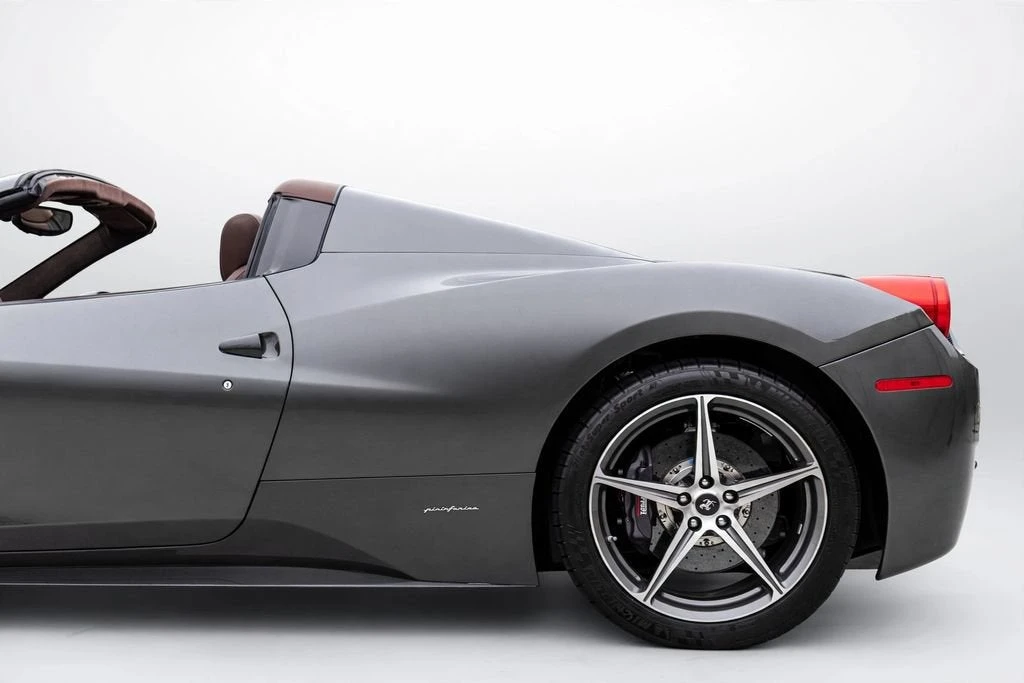 2013 Ferrari 458 Spider - Image 27 of 31