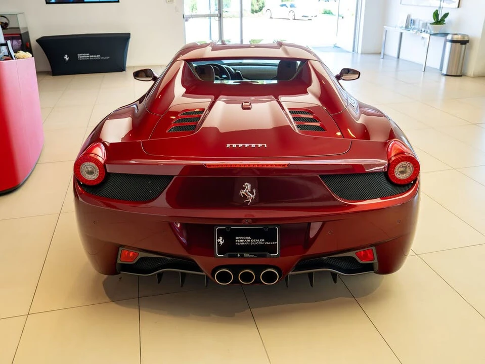 2013 Ferrari 458 Spider - Image 29 of 31