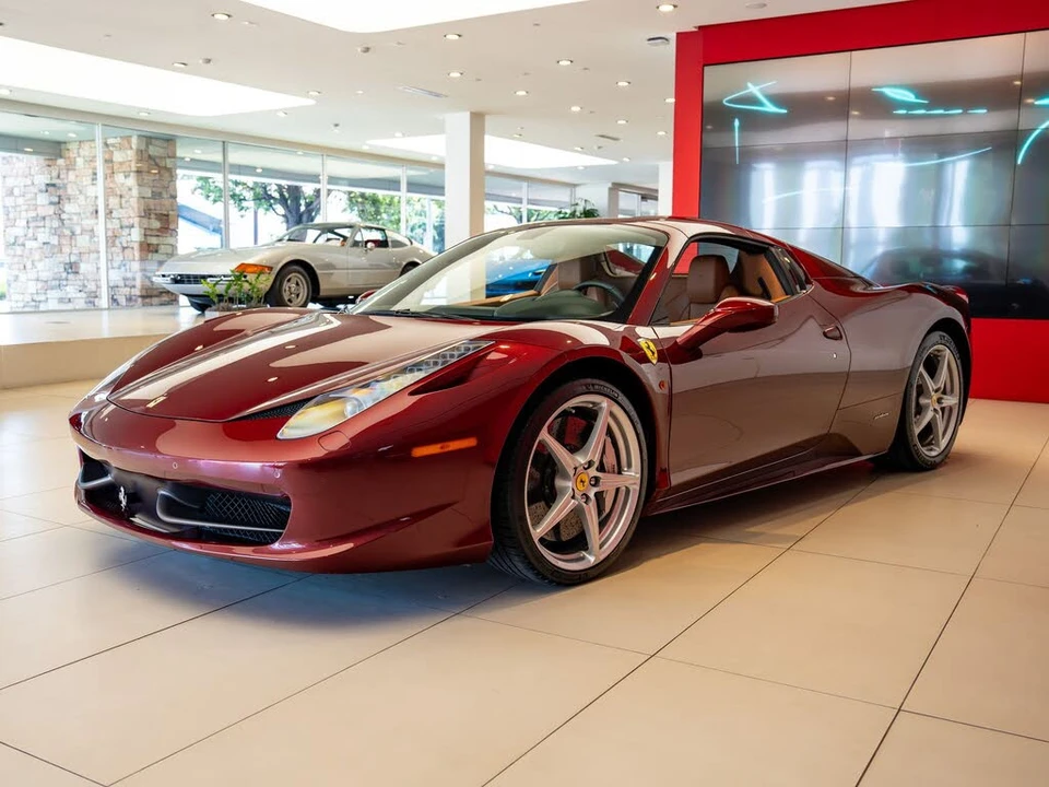 2013 Ferrari 458 Spider - Image 28 of 31