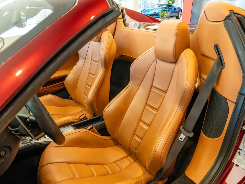 2013 Ferrari 458 Spider - Image 11 of 31