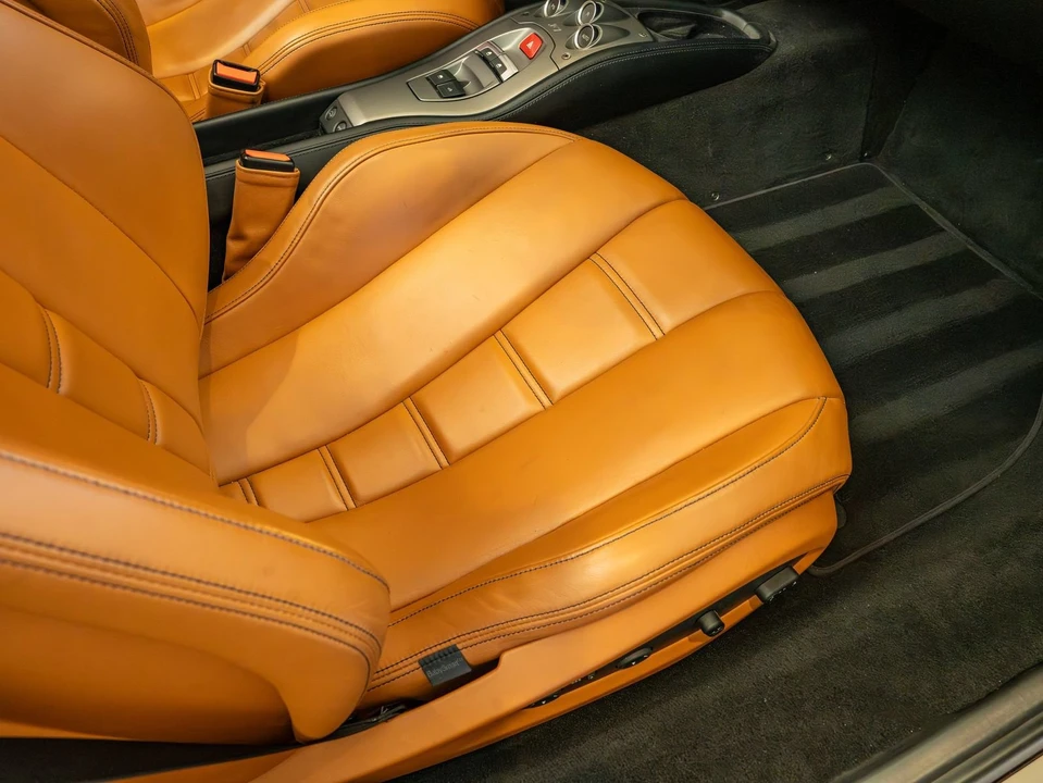 2013 Ferrari 458 Spider - Image 20 of 31