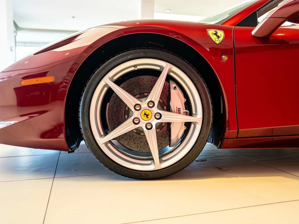 2013 Ferrari 458 Spider - Image 3 of 31