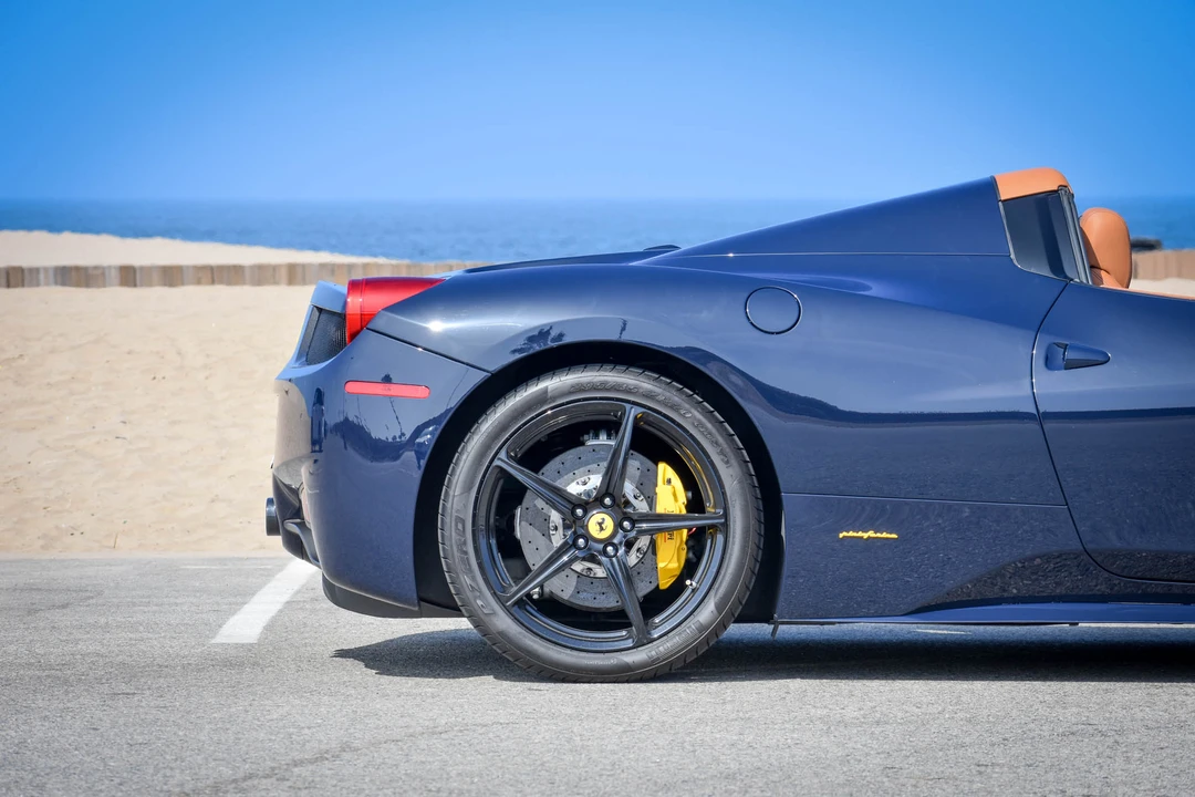 2013 Ferrari 458 Spider - Image 20 of 31
