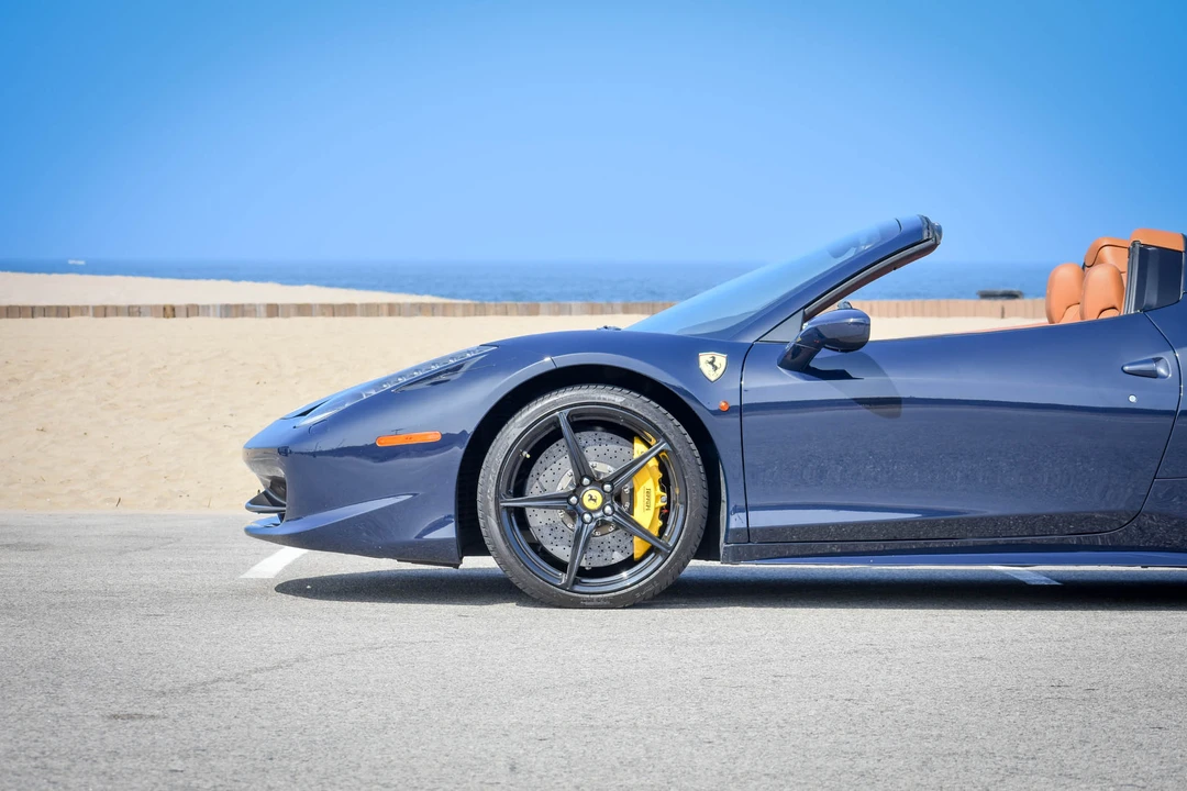 2013 Ferrari 458 Spider - Image 18 of 31