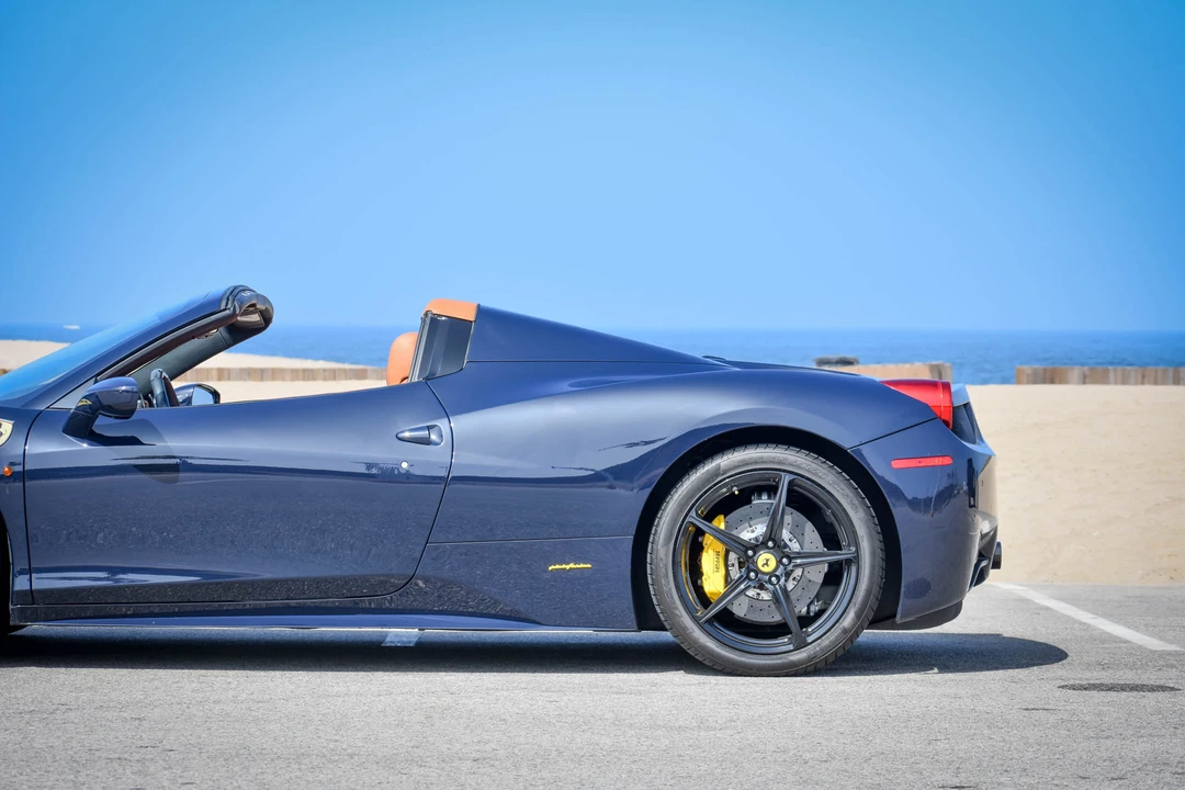 2013 Ferrari 458 Spider - Image 19 of 31
