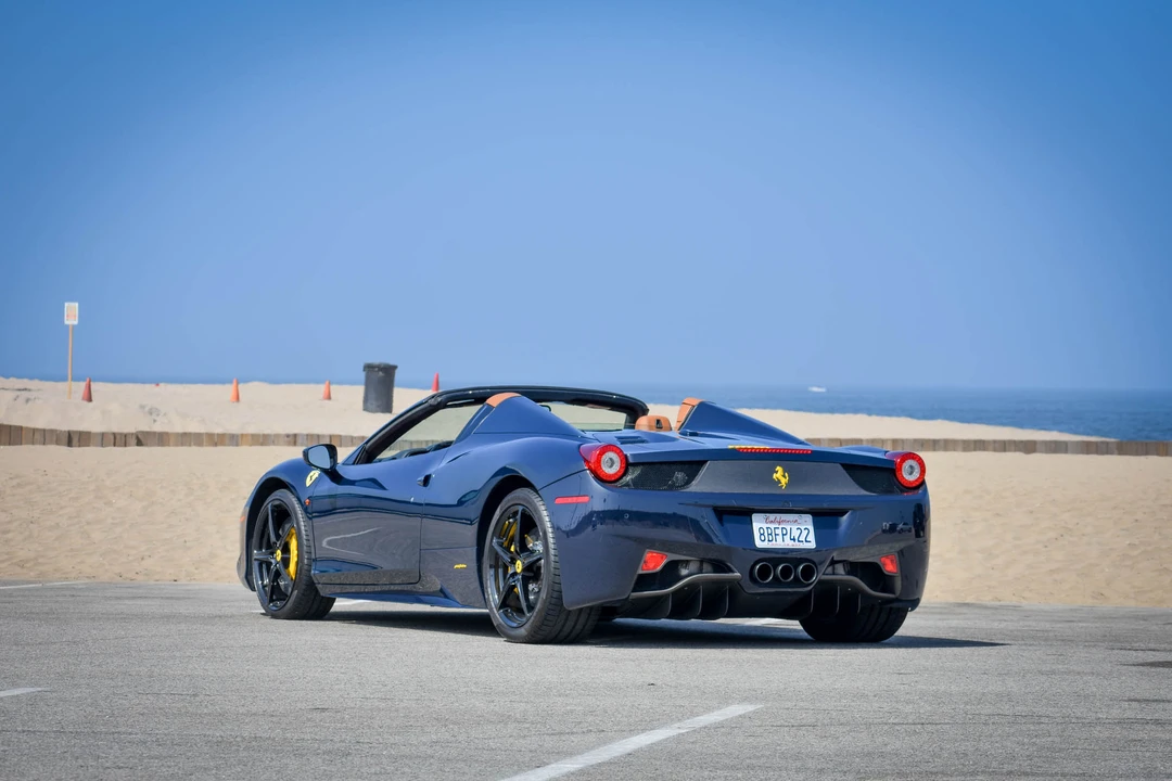 2013 Ferrari 458 Spider - Image 8 of 31