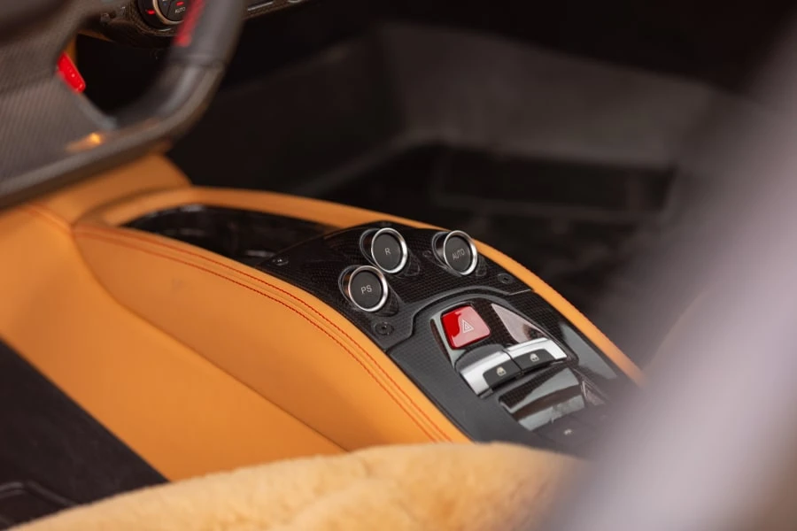 2013 Ferrari 458 Spider - Image 29 of 31