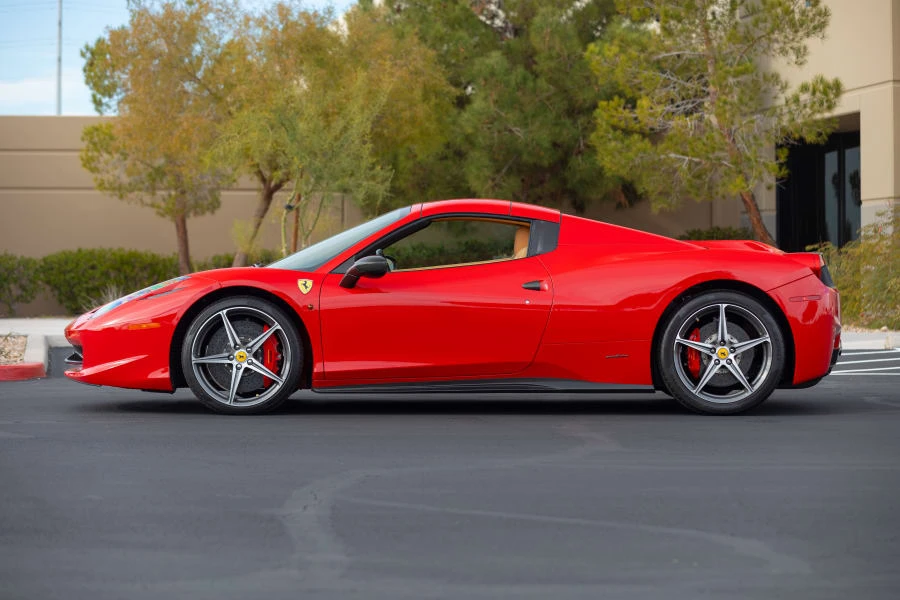 2013 Ferrari 458 Spider - Image 9 of 31