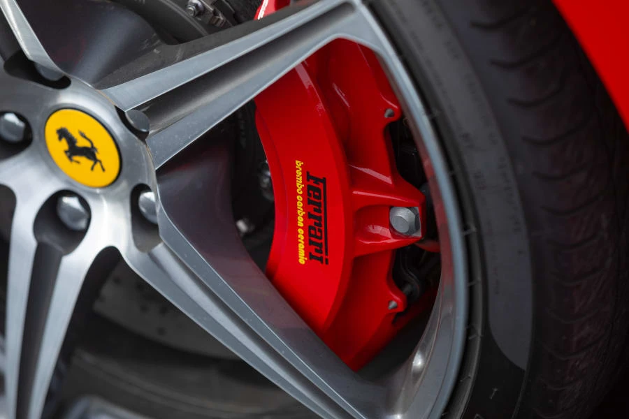 2013 Ferrari 458 Spider - Image 23 of 31