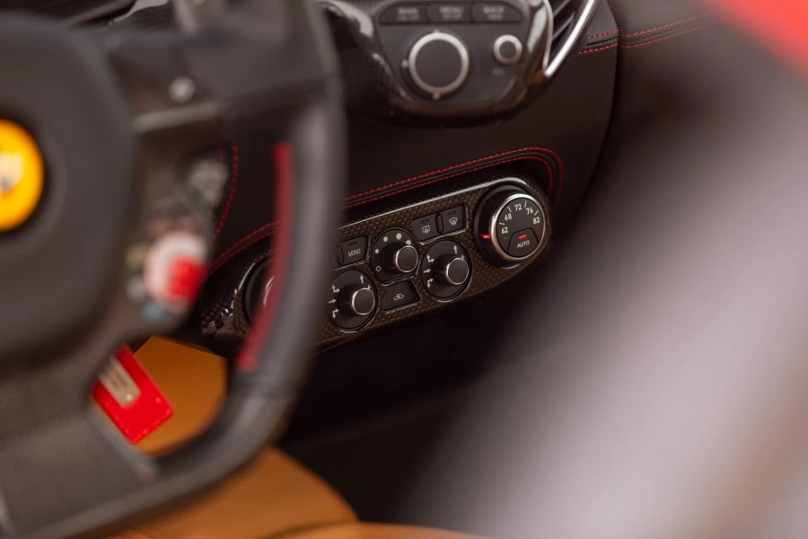 2013 Ferrari 458 Spider - Image 31 of 31
