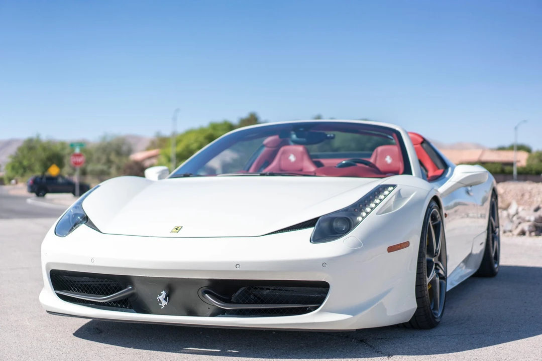 2013 Ferrari 458 Spider - Image 9 of 31
