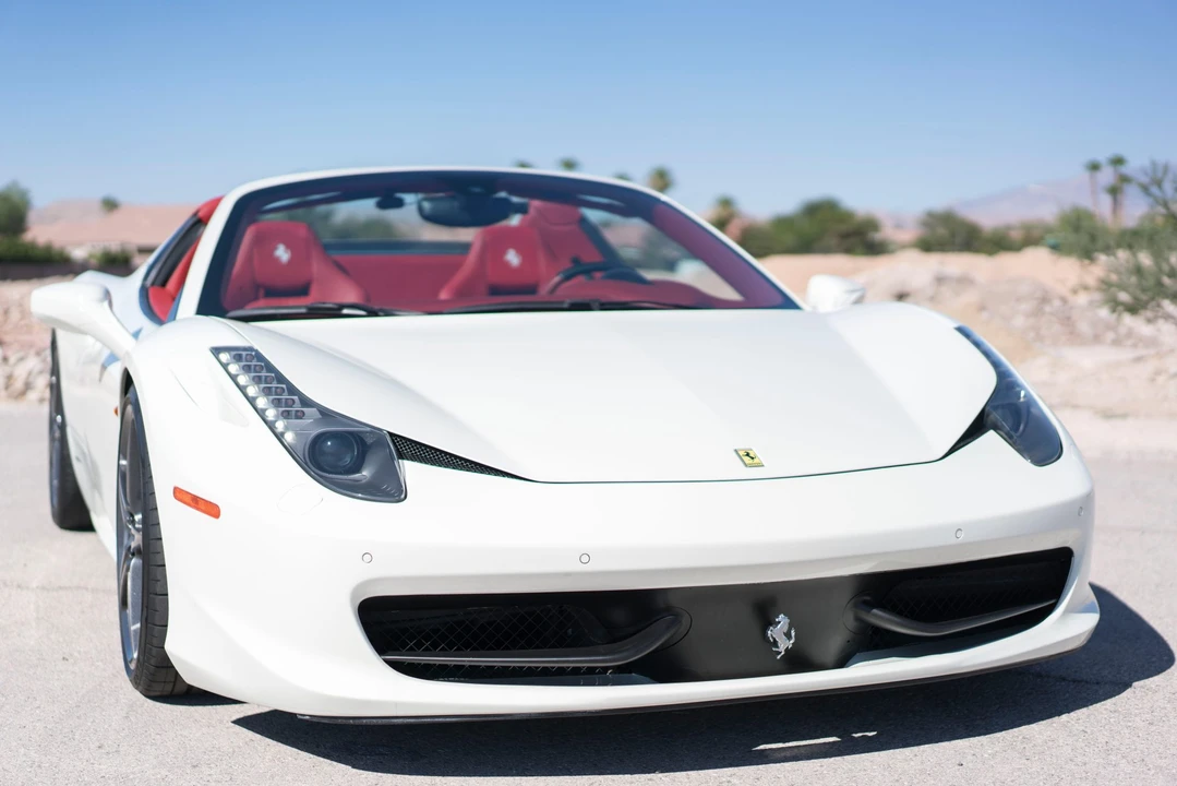 2013 Ferrari 458 Spider - Image 12 of 31