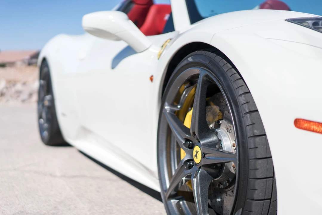 2013 Ferrari 458 Spider - Image 17 of 31