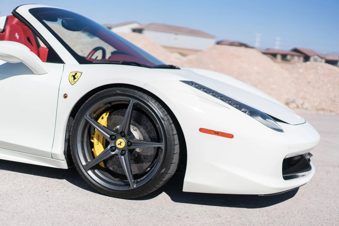 2013 Ferrari 458 Spider - Image 18 of 31