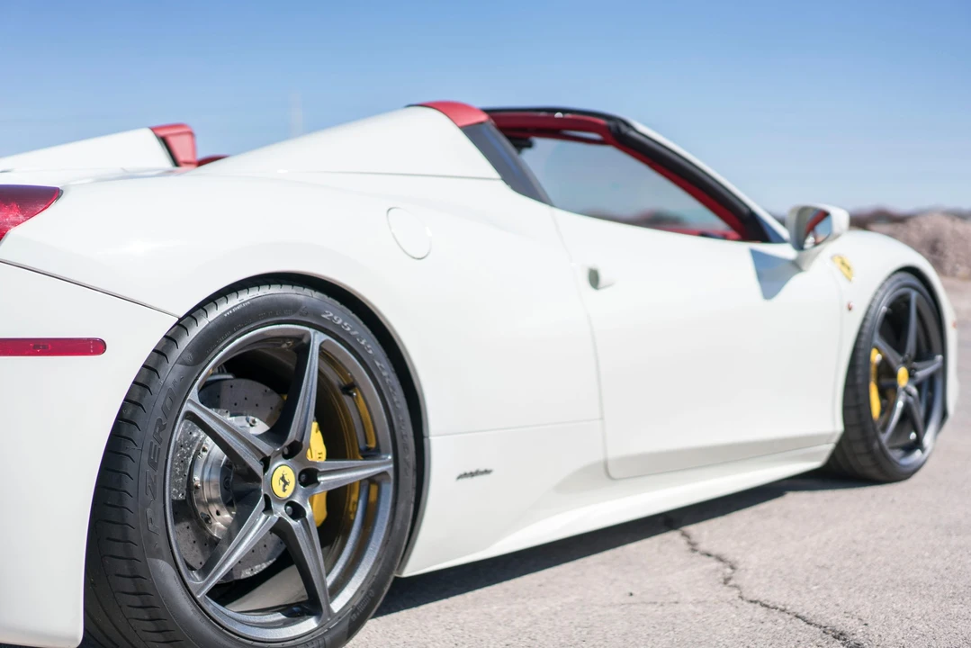 2013 Ferrari 458 Spider - Image 21 of 31